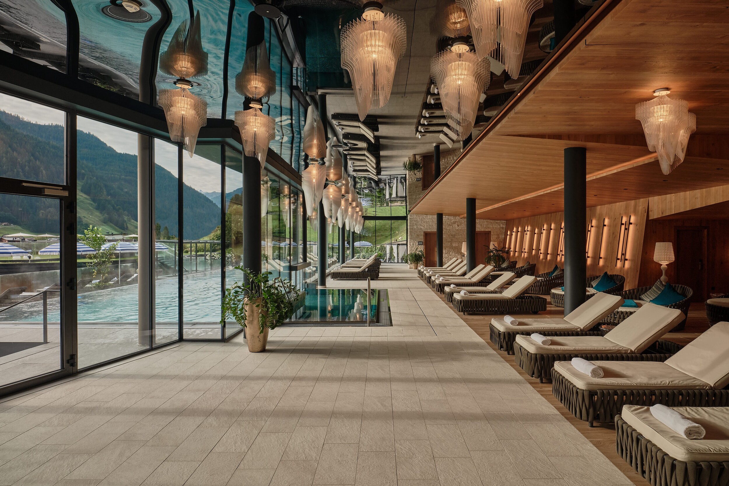 Wellnesshotel Salzburger Land, Österreich mit 25 Meter Sportbecken & Ruheräumen
