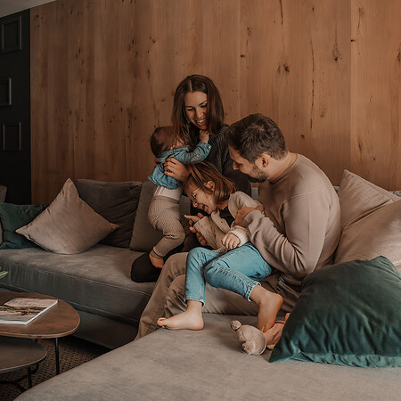 Hotel mit Familiensuiten und 2 Schlafzimmern für kleine Kinder und Babies