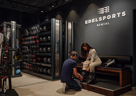 Inhouse Skiverleih EDELSPORTS im Hotel mit Ski In Ski Out
