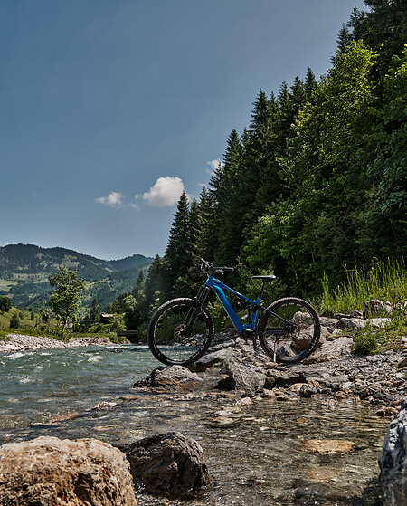 Oplev Großarltal på to hjul med mountainbike og e-bike gennem den smukke alpine natur omkring DAS EDELWEISS.
