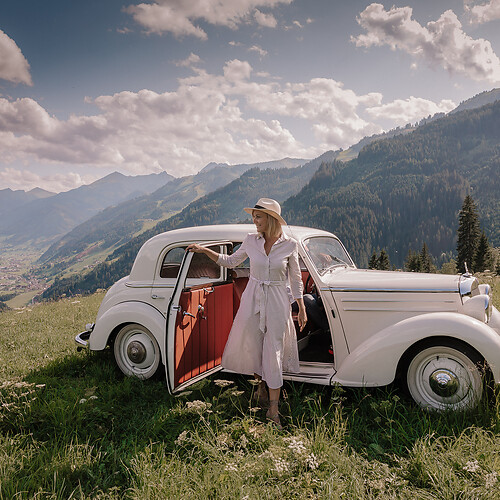 Anreise im DAS EDELWEISS mit Mercedes Oldtimer Salzburg