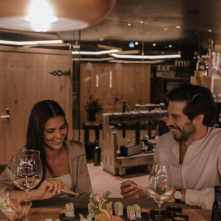 Wine and sushi near Salzburg for your couple retreat in a sophisticated atmosphere