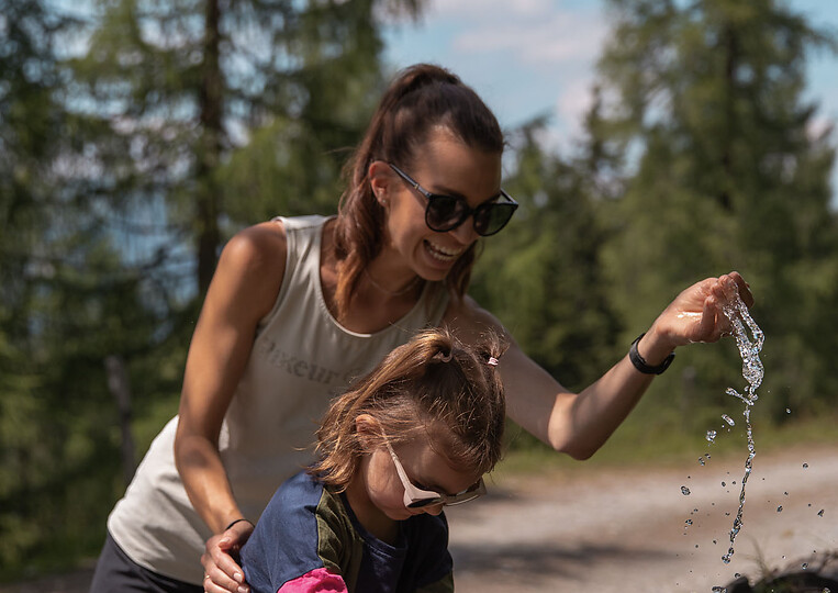 Mother & child hike – Family-friendly trails near Salzburg