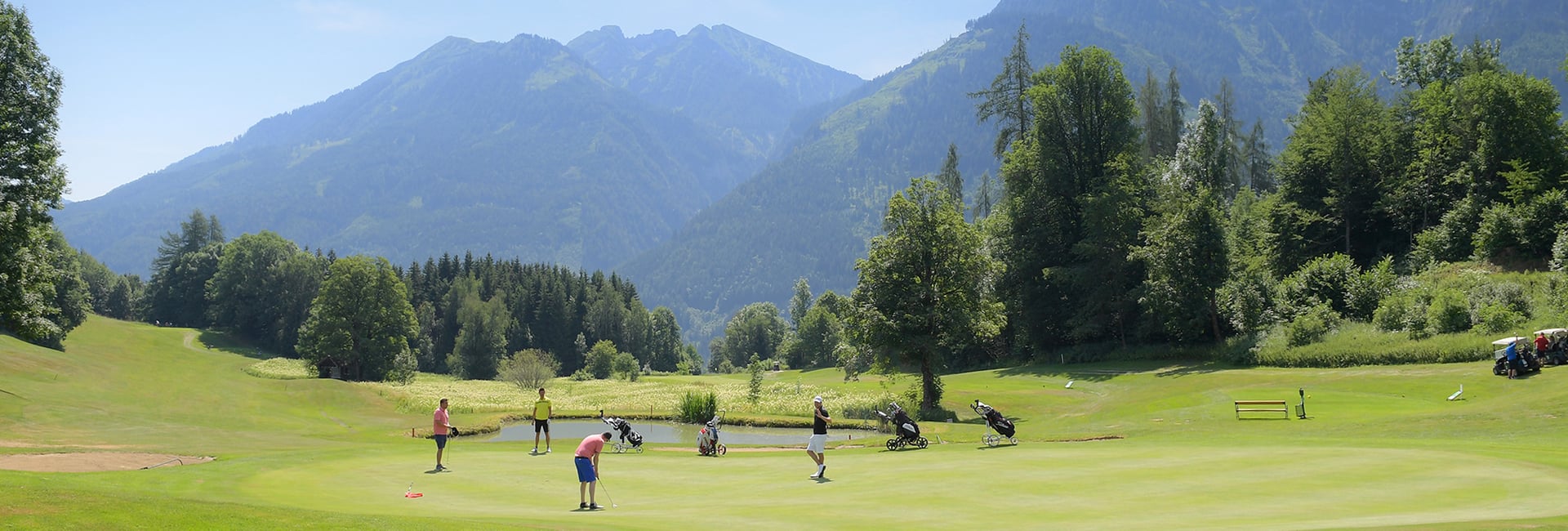 There are many opportunities to play mini golf or gold near our hotel in Grossarl (Pongau)